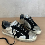 GOLDEN GOOSE SUPER-STAR