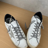 GOLDEN GOOSE SUPER-STAR
