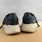 GOLDEN GOOSE RUNNING
