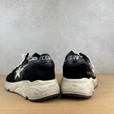 GOLDEN GOOSE RUNNING