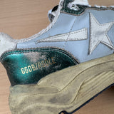GOLDEN GOOSE RUNNING