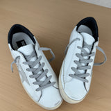 GOLDEN GOOSE SUPER-STAR
