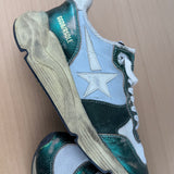 GOLDEN GOOSE RUNNING