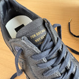 GOLDEN GOOSE RUNNING