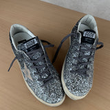 GOLDEN GOOSE SUPER-STAR