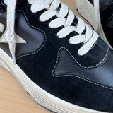 GOLDEN GOOSE RUNNING