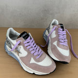 GOLDEN GOOSE RUNNING