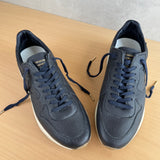 GOLDEN GOOSE RUNNING