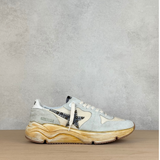 GOLDEN GOOSE RUNNING