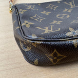 LOUIS VUITTON POCHETTE ACCESSOIRES