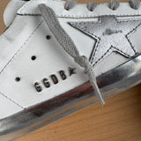 GOLDEN GOOSE SUPER-STAR