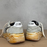 GOLDEN GOOSE RUNNING