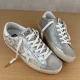 GOLDEN GOOSE SUPER-STAR