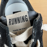 GOLDEN GOOSE RUNNING