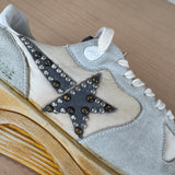 GOLDEN GOOSE RUNNING