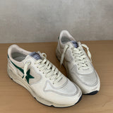 GOLDEN GOOSE RUNNING